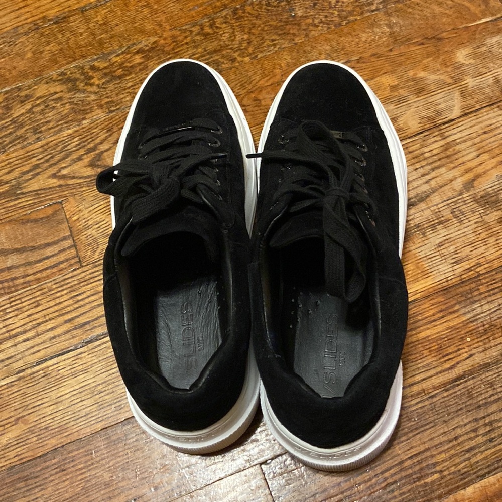 J Slides Women Black Faux Suede Platform Sneakers 7.5 - Picture 6 of 9